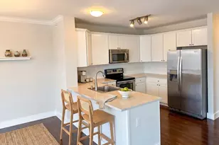 978 Worcester, Wellesley, MA 02482 - Photo 2