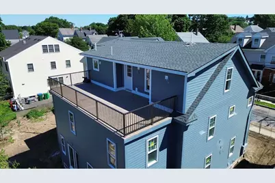 37 Cotting St #37, Medford, MA 02155 - Photo 6