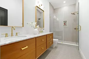 520 E Broadway, Boston, MA 02127 - Photo 42