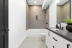 520 E Broadway, Boston, MA 02127 - Photo 36