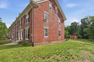 24 Mendon St, Blackstone, MA 01504 - Photo 4