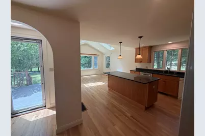 132 Central St, North Reading, MA 01864 - Photo 6