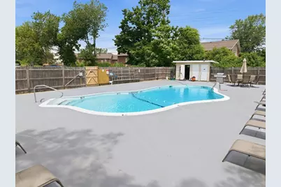 500 Northshore Rd #4C, Peabody, MA 01960 - Photo 6