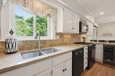 110 Chipper Hill Road, Northbridge, MA 01534 - Photo 10