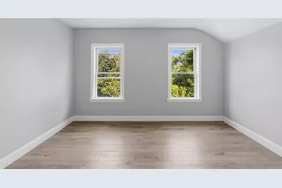 409 Crescent St, Fall River, MA 02720 - Photo 32