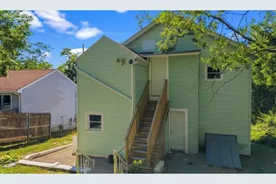409 Crescent St, Fall River, MA 02720 - Photo 2