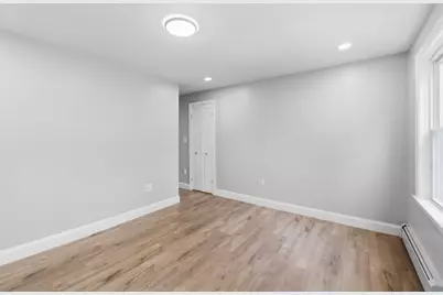 409 Crescent St, Fall River, MA 02720 - Photo 22