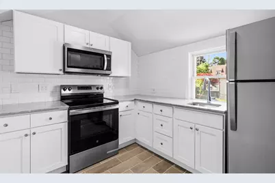 409 Crescent St, Fall River, MA 02720 - Photo 28