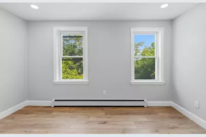 409 Crescent St, Fall River, MA 02720 - Photo 24