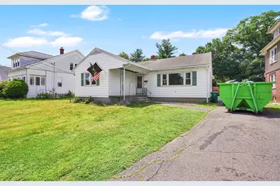 53 Ellerton St, Chicopee, MA 01020 - Photo 2
