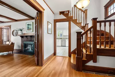 5 Houston Street, Boston, MA 02132 - Photo 4