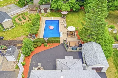 83 Grand St, Reading, MA 01867 - Photo 30