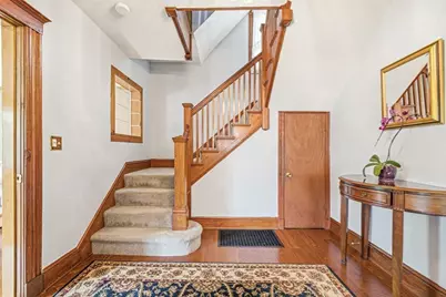 83 Grand St, Reading, MA 01867 - Photo 4