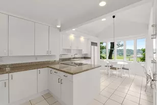 23 Ocean St, Manchester by the Sea, MA 01944 - Photo 14