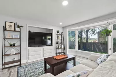 46 Sunset Blvd, Wareham, MA 02538 - Photo 6