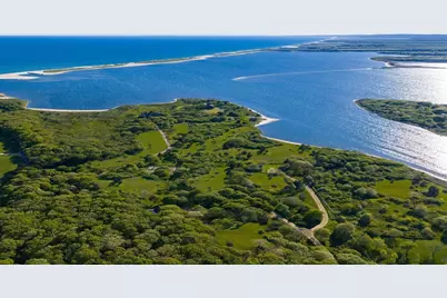 57 Butlers Cove Rd, Edgartown, MA 02539 - Photo 2
