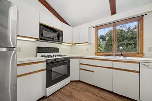 95 Gleason Rd, Lexington, MA 02420 - Photo 10