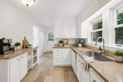 161 E Main St, Westborough, MA 01581 - Photo 4