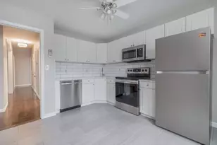 15 Aspinwall Ave, Brookline, MA 02446 - Photo 2