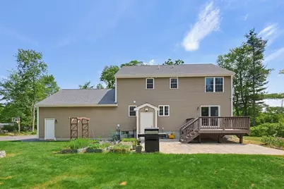 5 County Street, Berkley, MA 02779 - Photo 38
