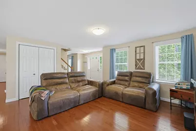 5 County Street, Berkley, MA 02779 - Photo 8