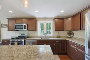 5 County St, Berkley, MA 02779 - Photo 14