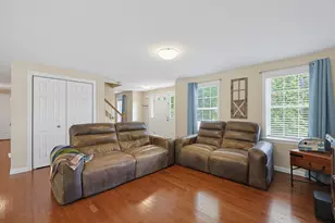 5 County St, Berkley, MA 02779 - Photo 8
