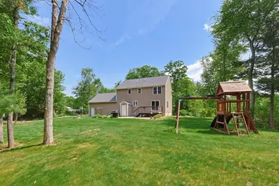 5 County Street, Berkley, MA 02779 - Photo 36