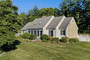 114 Longwater Dr, Hanover, MA 02339 - Photo 2