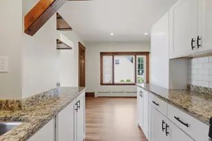 4 Drummond Ave, Worcester, MA 01605 - Photo 10
