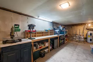 257 Elmwood St, North Attleboro, MA 02760 - Photo 28