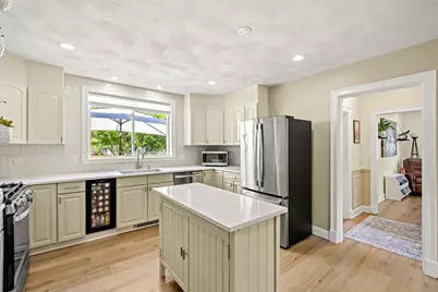 22 Beach Ave, Swampscott, MA 01907 - Photo 14