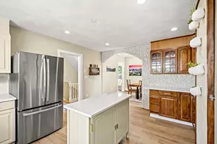 22 Beach Ave, Swampscott, MA 01907 - Photo 16
