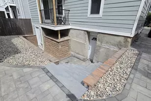 17 Macarthur St, Somerville, MA 02143 - Photo 14