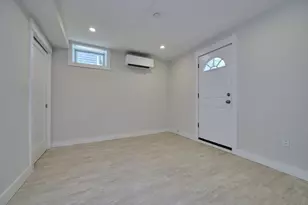 17 Macarthur St, Somerville, MA 02143 - Photo 12