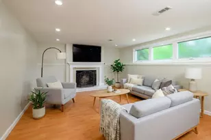 79 Hilltop St, Milton, MA 02186 - Photo 18