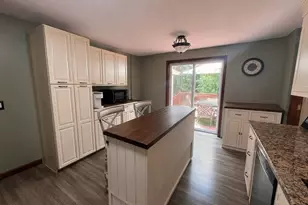 10 Garrison Heights Dr, Oxford, MA 01540 - Photo 2