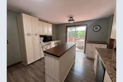 10 Garrison Heights Drive, Oxford, MA 01540 - Photo 10