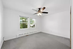 30 Bunkerhill St, North Andover, MA 01845 - Photo 10