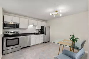 145 Essex Ave, Gloucester, MA 01930 - Photo 16