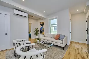17 Macarthur St, Somerville, MA 02143 - Photo 8