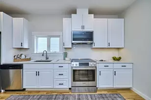 17 Macarthur St, Somerville, MA 02143 - Photo 2