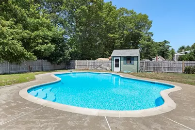 8 Cornish St, Carver, MA 02330 - Photo 10