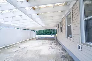 12 Melrose Ave, Dartmouth, MA 02747 - Photo 24