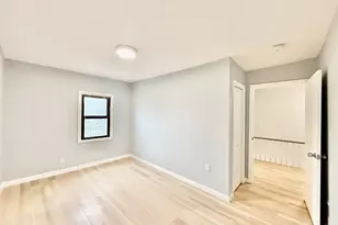 15 Berwick St, Melrose, MA 02176 - Photo 18