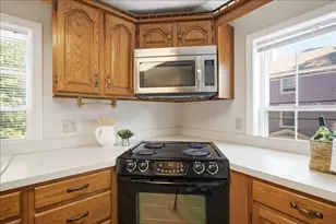 53 Front St, Beverly, MA 01915 - Photo 16