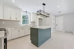 13 Fairway Ln, Medway, MA 02053 - Photo 4