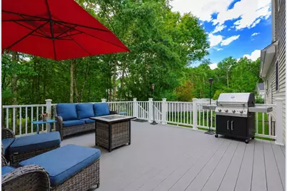 7 Stanley Cir, Mansfield, MA 02048 - Photo 38