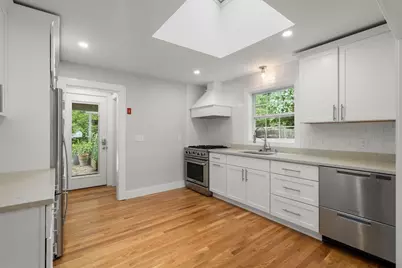 15 Judkins Rd, Medford, MA 02155 - Photo 2