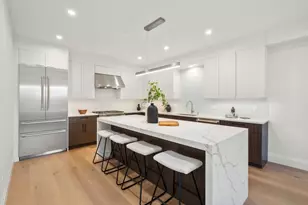 956 Walnut St, Newton, MA 02461 - Photo 4